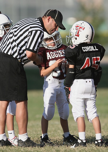 横扫！复出终结5连胜！西部第一全靠黑哨？.